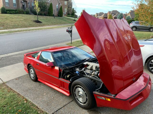 1987 Red Chevrolet Corvette