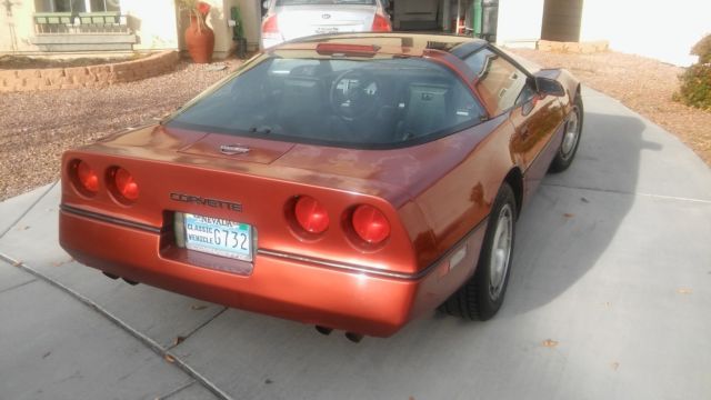 1987 Burgundy Chevrolet Corvette Coupe