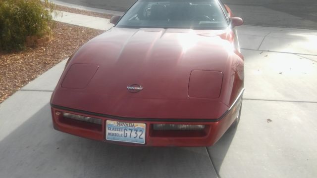 1987 Burgundy Chevrolet Corvette Coupe