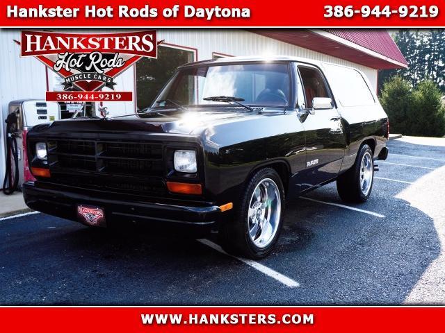 1987 Black Dodge Ramcharger