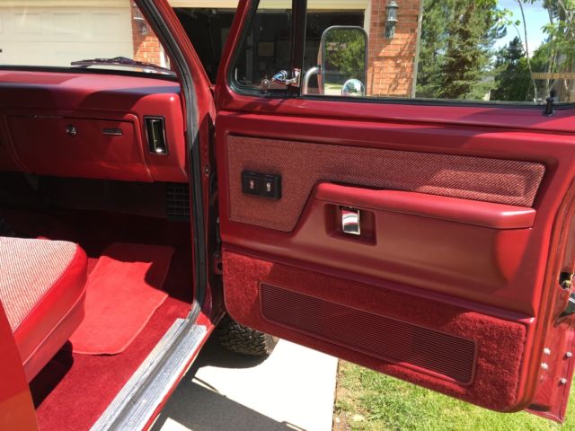1987 Maroon Dodge Ramcharger SUV