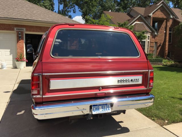 1987 Maroon Dodge Ramcharger SUV
