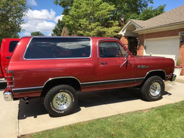 1987 Maroon Dodge Ramcharger SUV