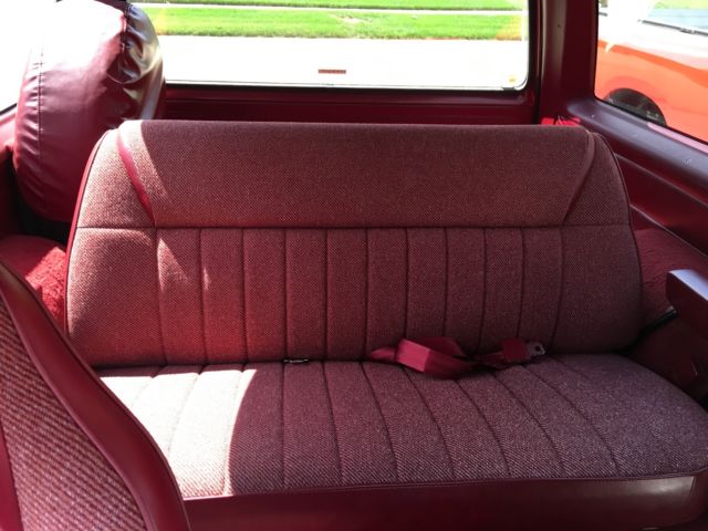 1987 Maroon Dodge Ramcharger SUV