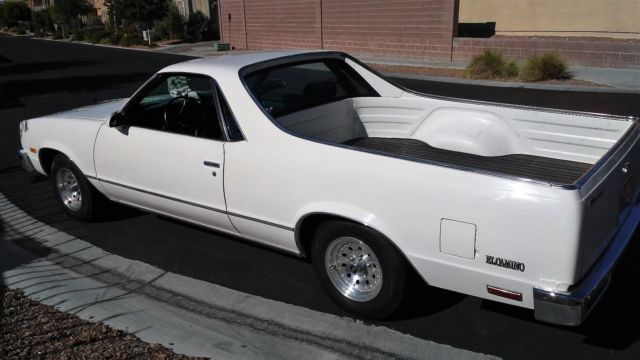 1987 White Chevrolet El Camino Coupe