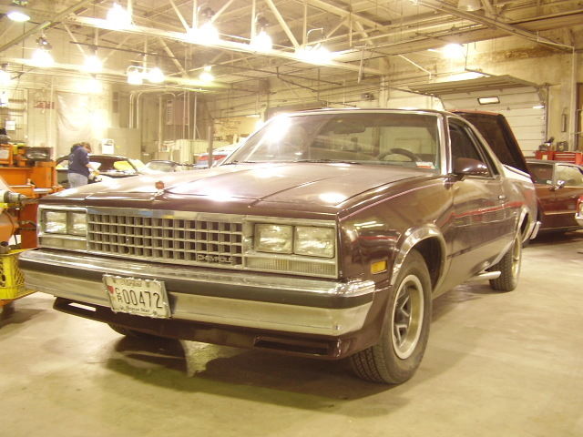 1987 Burgundy Chevrolet El Camino Standard Cab Pickup