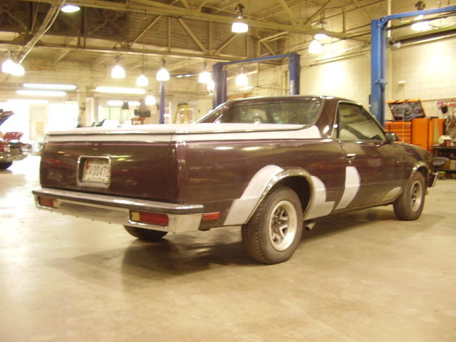 1987 Burgundy Chevrolet El Camino Standard Cab Pickup