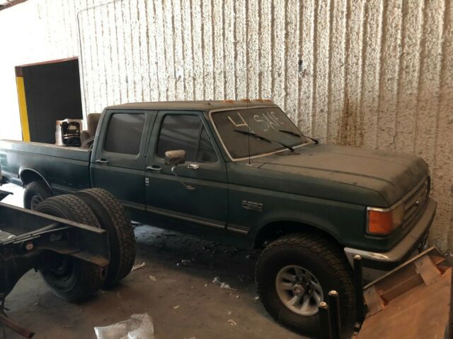 1987 Green Ford F-350 Crew Cab Pickup