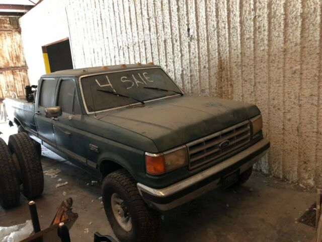 1987 Green Ford F-350 Crew Cab Pickup
