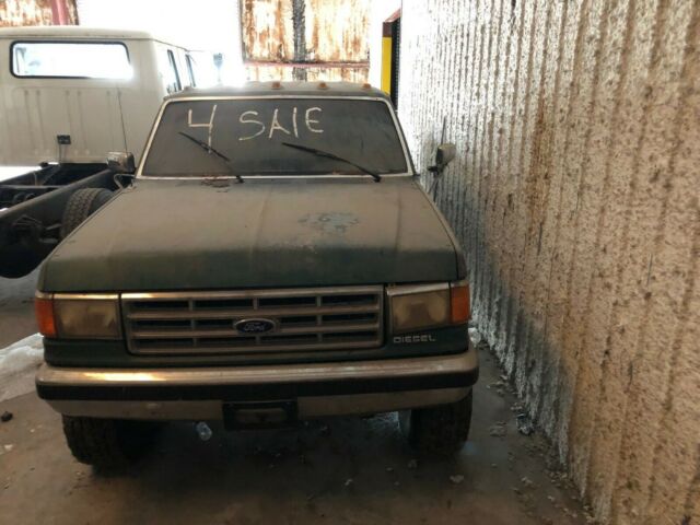 1987 Green Ford F-350 Crew Cab Pickup
