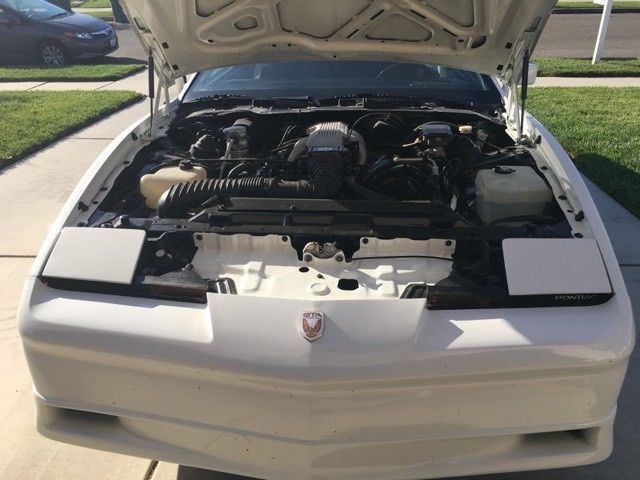 1987 White Pontiac Trans Am Coupe
