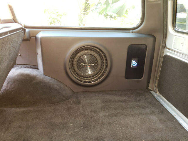 1987 Silver Toyota Land Cruiser SUV