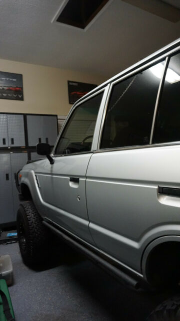 1987 Silver Toyota Land Cruiser SUV