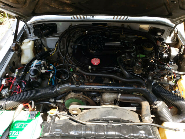 1987 Silver Toyota Land Cruiser SUV