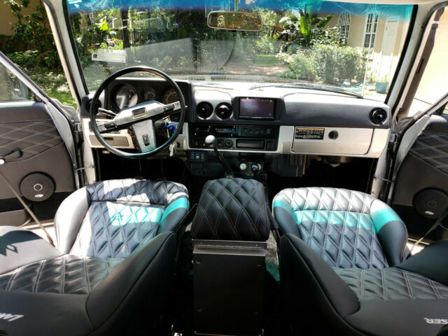 1987 Silver Toyota Land Cruiser SUV