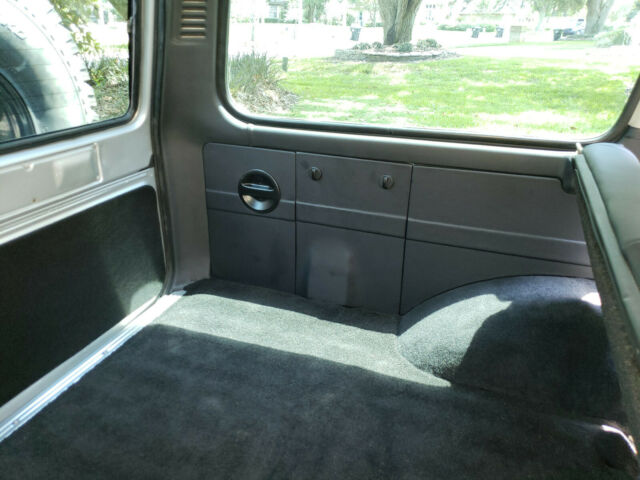 1987 Silver Toyota Land Cruiser SUV