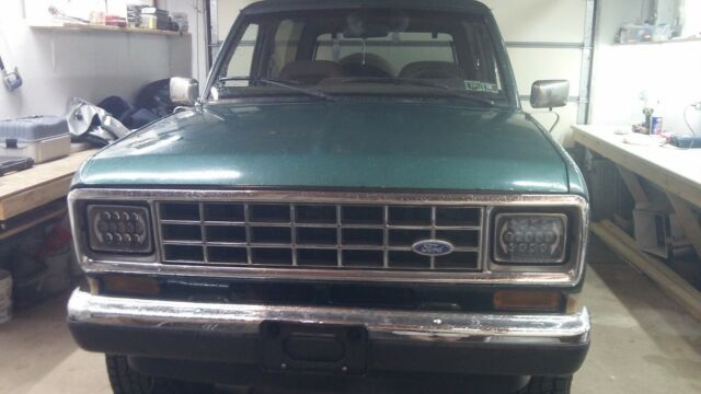 1987 Green Ford Bronco II Cab & Chassis