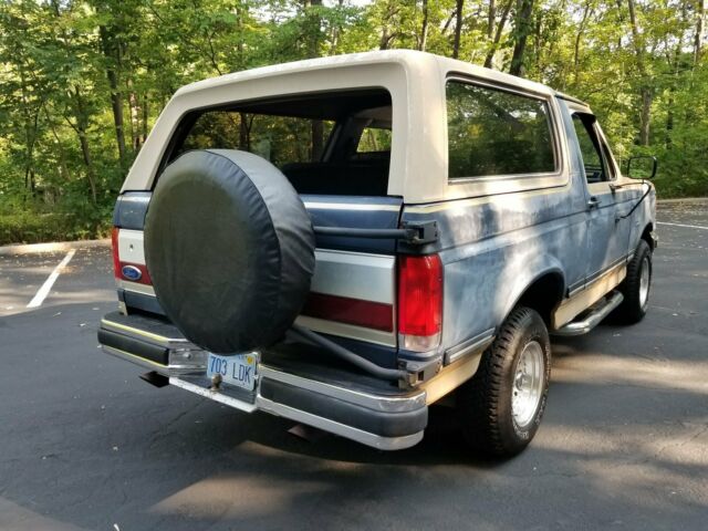 1987 Blue Ford Bronco SUV
