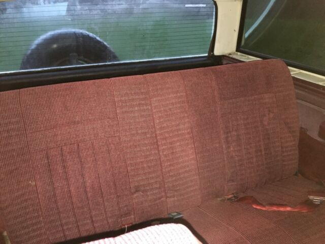 1987 White Ford Bronco SUV