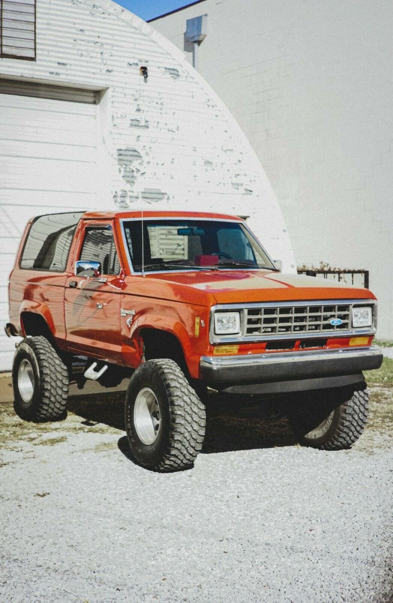 1987 Red Ford Bronco II