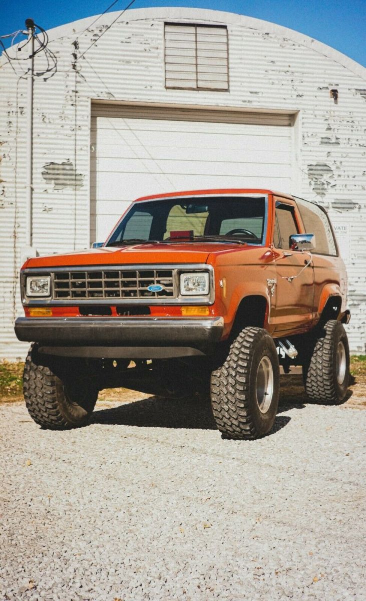 1987 Red Ford Bronco II