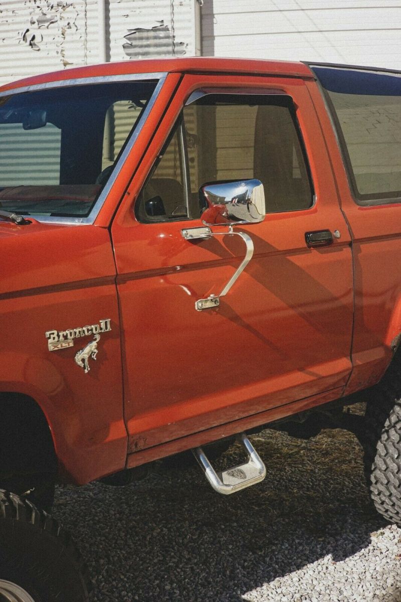 1987 Red Ford Bronco II