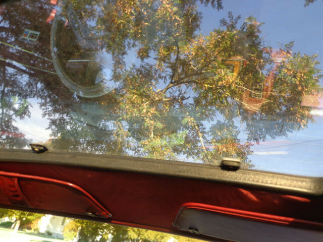 1987 Cream/Red Ford Bronco II SUV