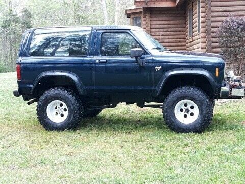 1987 Blue Ford Bronco II SUV