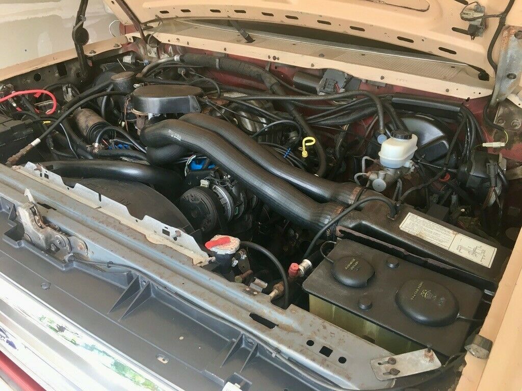 1987 Two-tone Ford Bronco SUV