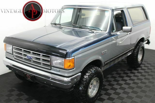 1987 Silver Ford Bronco --