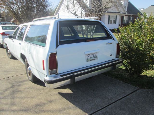 1987 Ford Country Squire Wagon