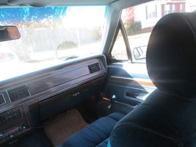 1987 Ford Country Squire Wagon