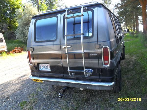 1987 Ford E-Series Van