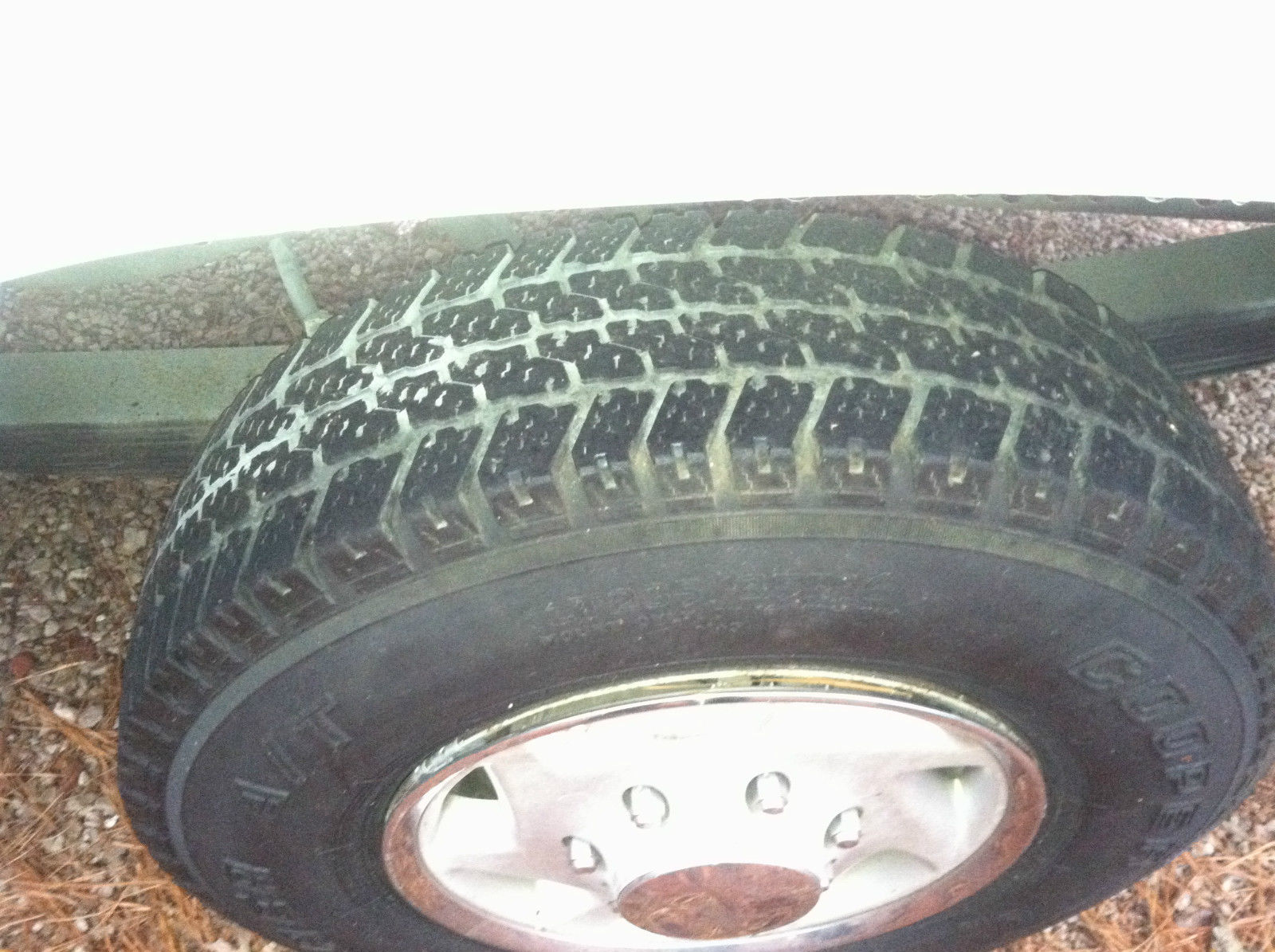 1987 White Ford E-Series Van extended van