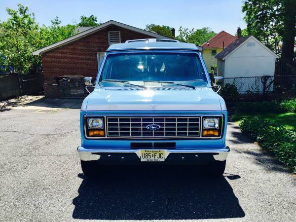 1987 Blue Ford E-Series Van Van Camper