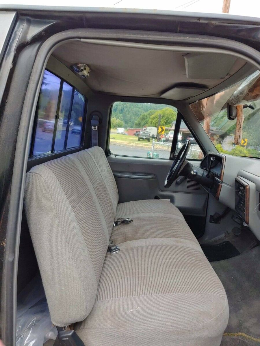 1987 Black Ford F-150 Pickup