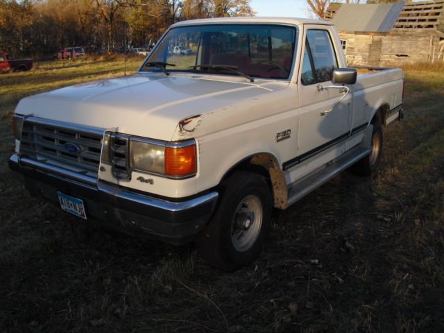 1987 White Ford F-150