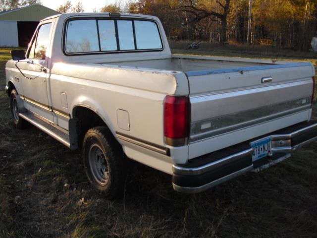 1987 White Ford F-150