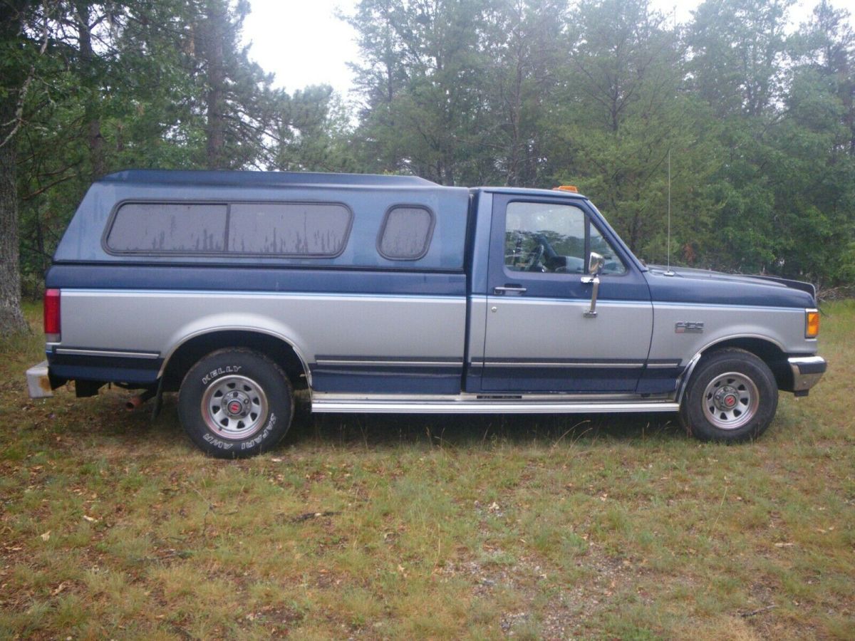 1987 Blue Ford F-150 Standard Cab Pickup