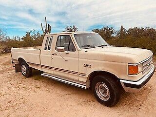 1987 Tan Ford F-250 Extended Cab Pickup