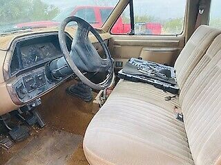 1987 Tan Ford F-250 Extended Cab Pickup