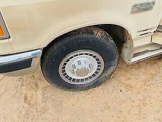 1987 Tan Ford F-250 Extended Cab Pickup