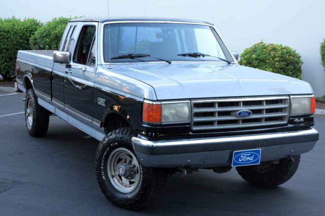 1987 Silver/Black Ford F-250 Extended Cab Pickup
