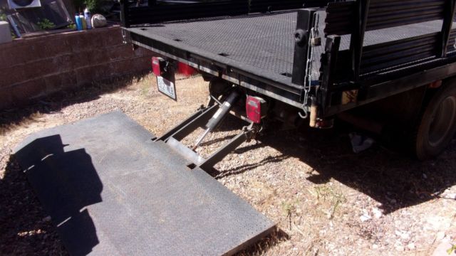 1987 White Ford F-350 stake bed