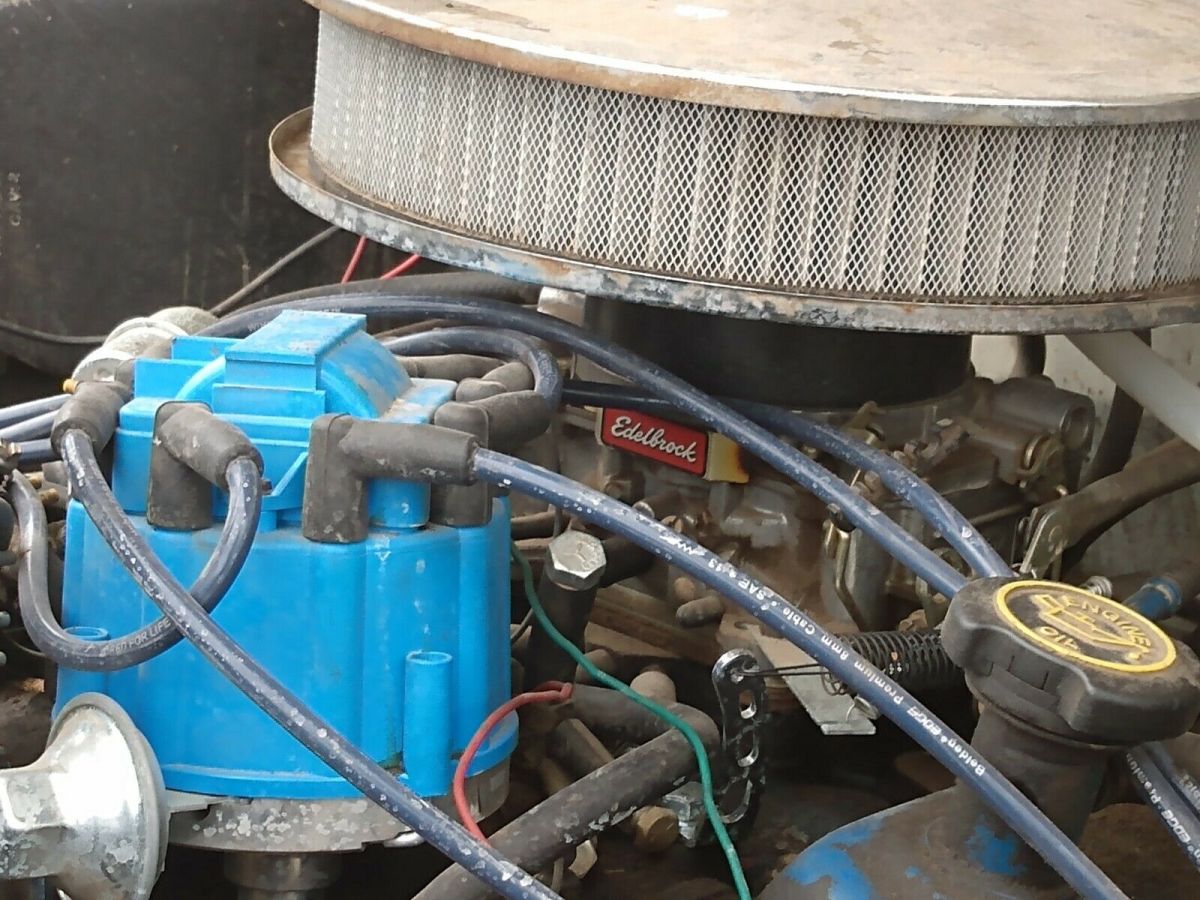 1987 White Ford F-250