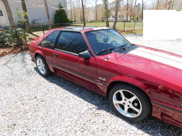 1987 Red Ford Mustang Coupe