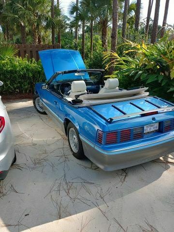 1987 Blue Ford Mustang --