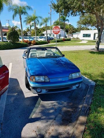 1987 Blue Ford Mustang --