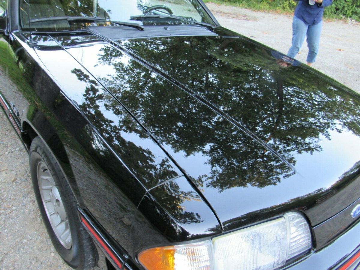1987 White Ford Mustang Convertible