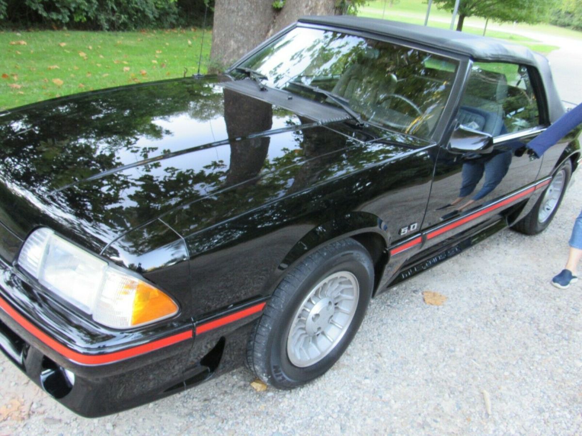 1987 White Ford Mustang Convertible